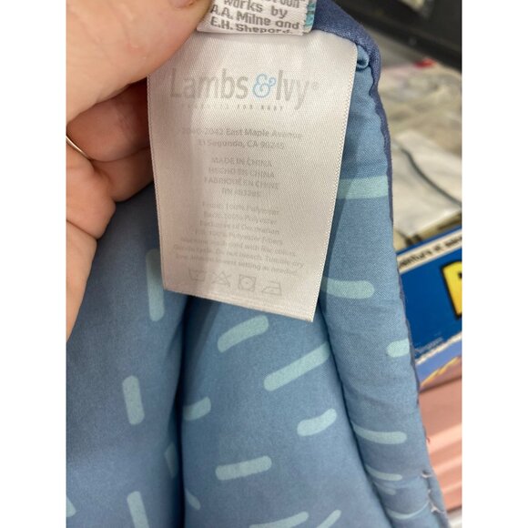 Disney Baby Forever Winnie Pooh Tigger Piglet Lambs Ivy White/Blue/Gray Crib Qui - Picture 8 of 9